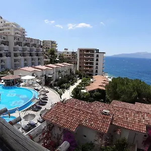 Bougainville Bay Apartament