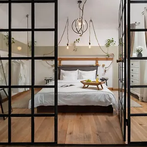  Apartament Downtown With Terrace By Urbanesq